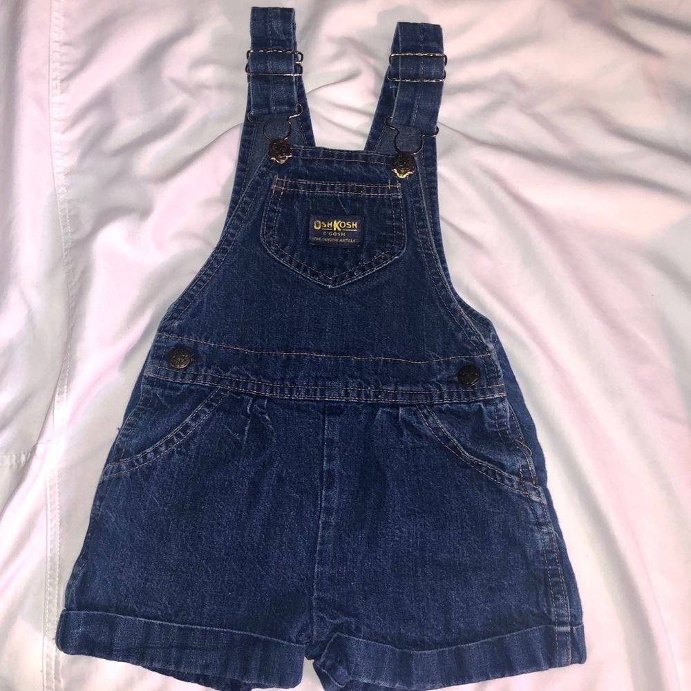 OSHKOSH B’GOSH VINTAGE SHORTS OVERALLS SIZE 4T